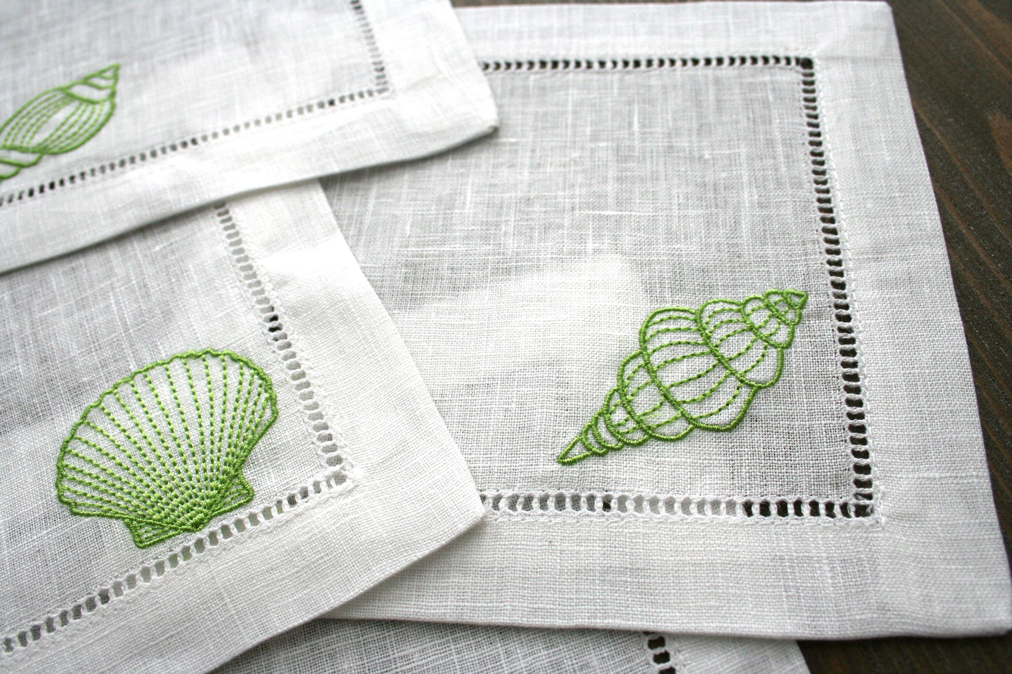 Embroidered Cocktail napkins with sea shells